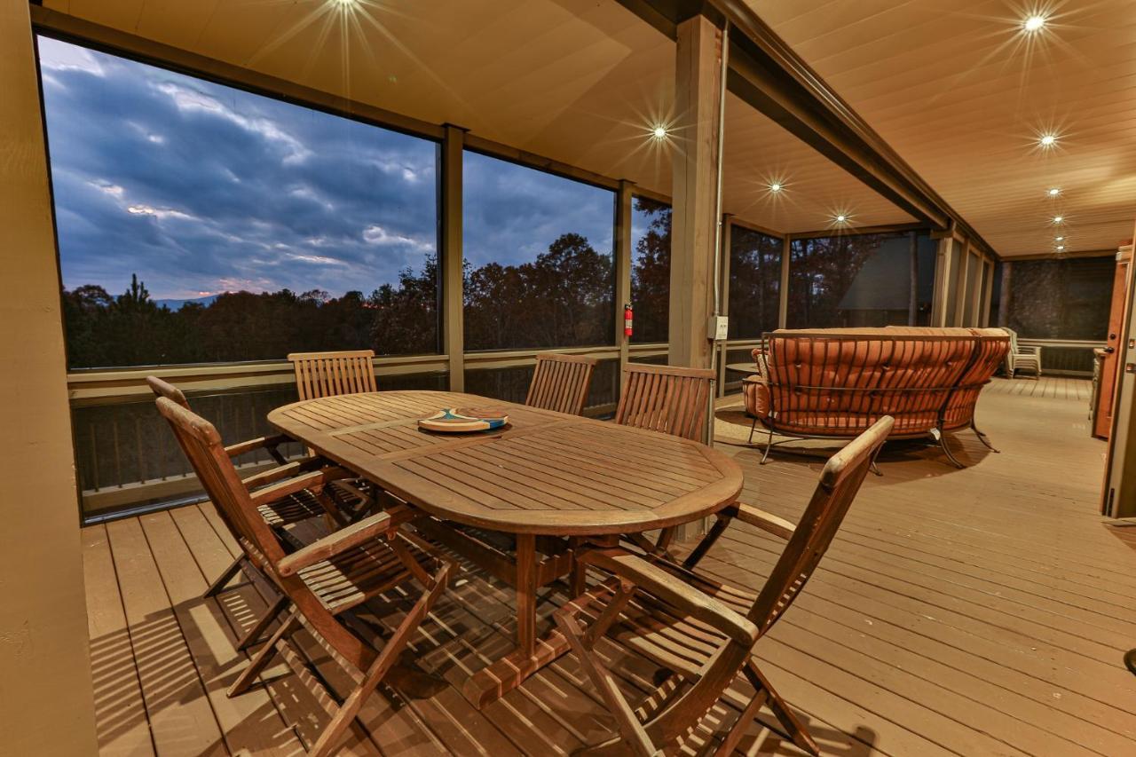 Eagles Crest - Long Range Layered Mountain Views In Peaceful Neighborhood! Villa Mineral Bluff Buitenkant foto
