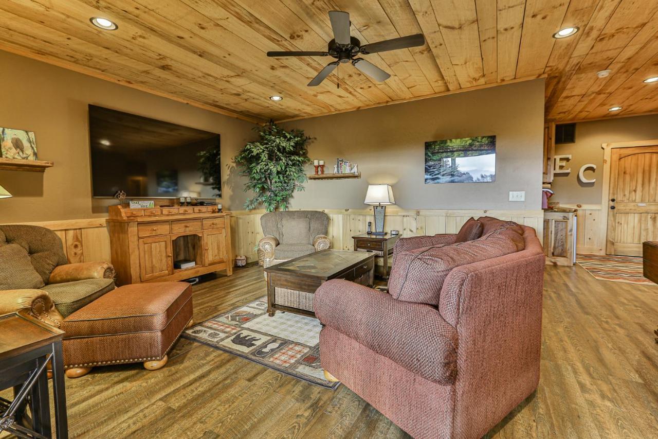 Eagles Crest - Long Range Layered Mountain Views In Peaceful Neighborhood! Villa Mineral Bluff Buitenkant foto