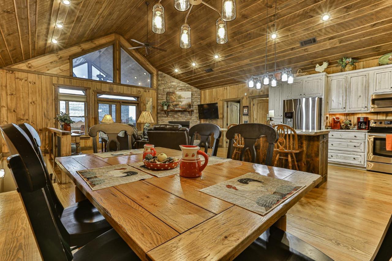 Eagles Crest - Long Range Layered Mountain Views In Peaceful Neighborhood! Villa Mineral Bluff Buitenkant foto